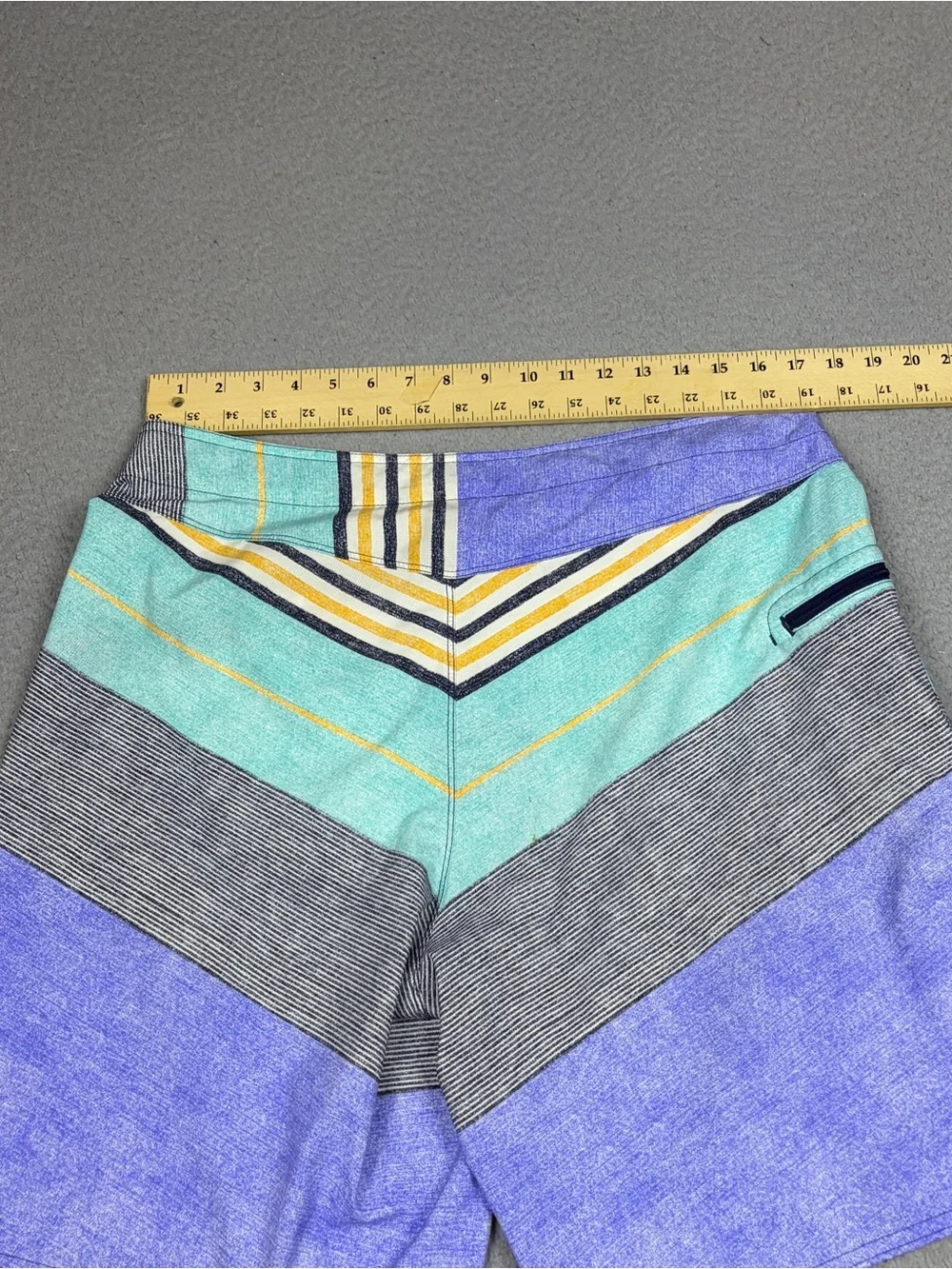 Patagonia Board Shorts Men’s 36 Multicolor Striped Drawstring Swim Beach